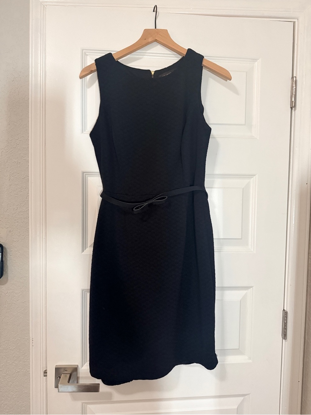 The Limited Black Sleeveless Belted Sheath Dress